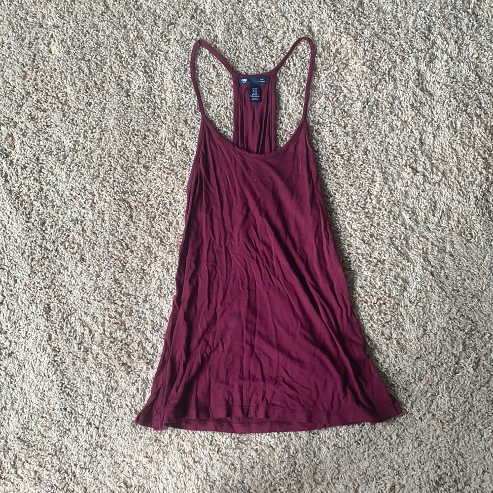 Maroon tank top